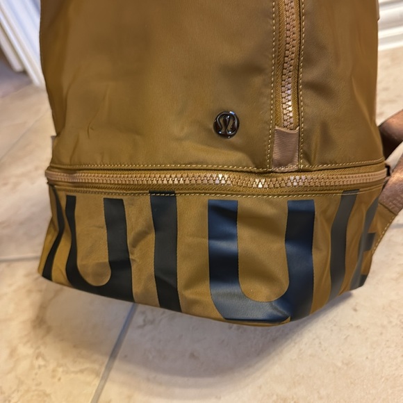 Lululemon small backpack - Picture 2 of 7